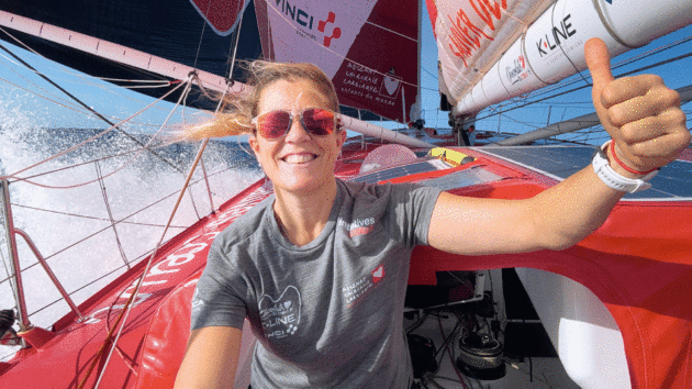 Sam Davies teamed up with 24-year-old Violette Dorange, finishing 6th in Dorange’s first foiling IMOCA race